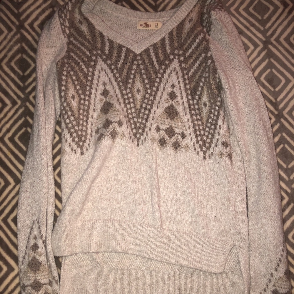 Hollister tan v neck sweater